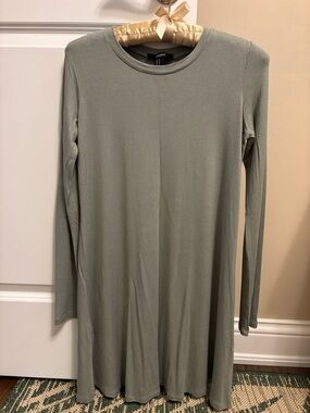 Forever 21 Sage Green Long Sleeve Tunic length Dress